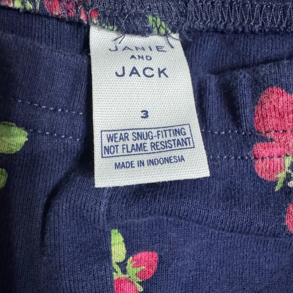 Janie and Jack Girls 3Pajama Set Long Sleeve blue with strawberries